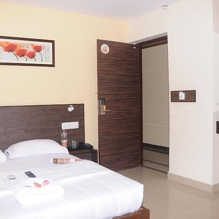 צ'נאי Hotel Orangeinn Omr Perungudi מראה חיצוני תמונה
